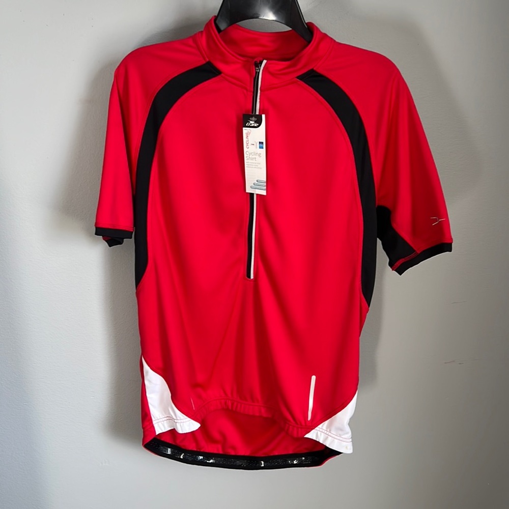 NWT Crane Cycling Mens Pullover Size M Performance jersey. 3 rear pockets.